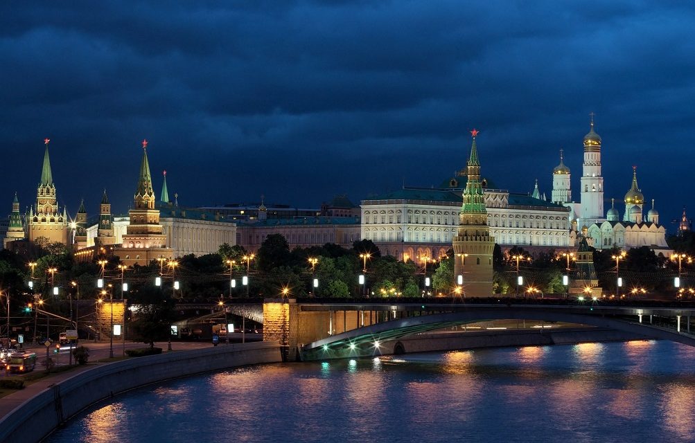 Russie : match économique entre sanctions et prix du pétrole