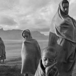 Tête d’affiche : Sebastião Salgado, photographe